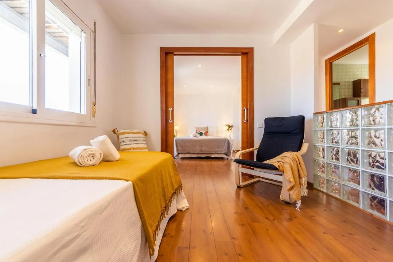 Wooow!!! Atic Centric Amb Terrassa Apartment Tarragona